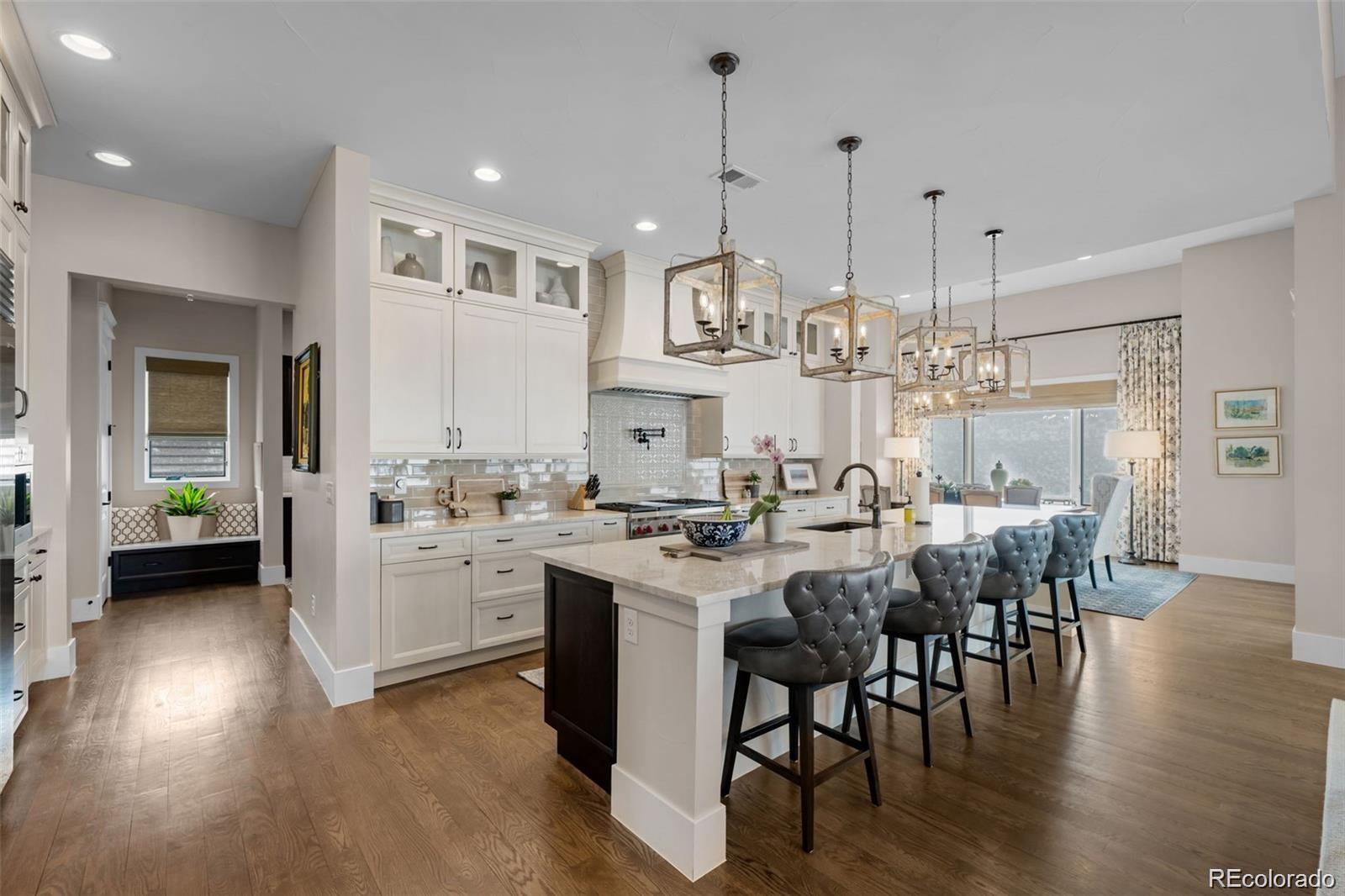 7912 Raphael Lane