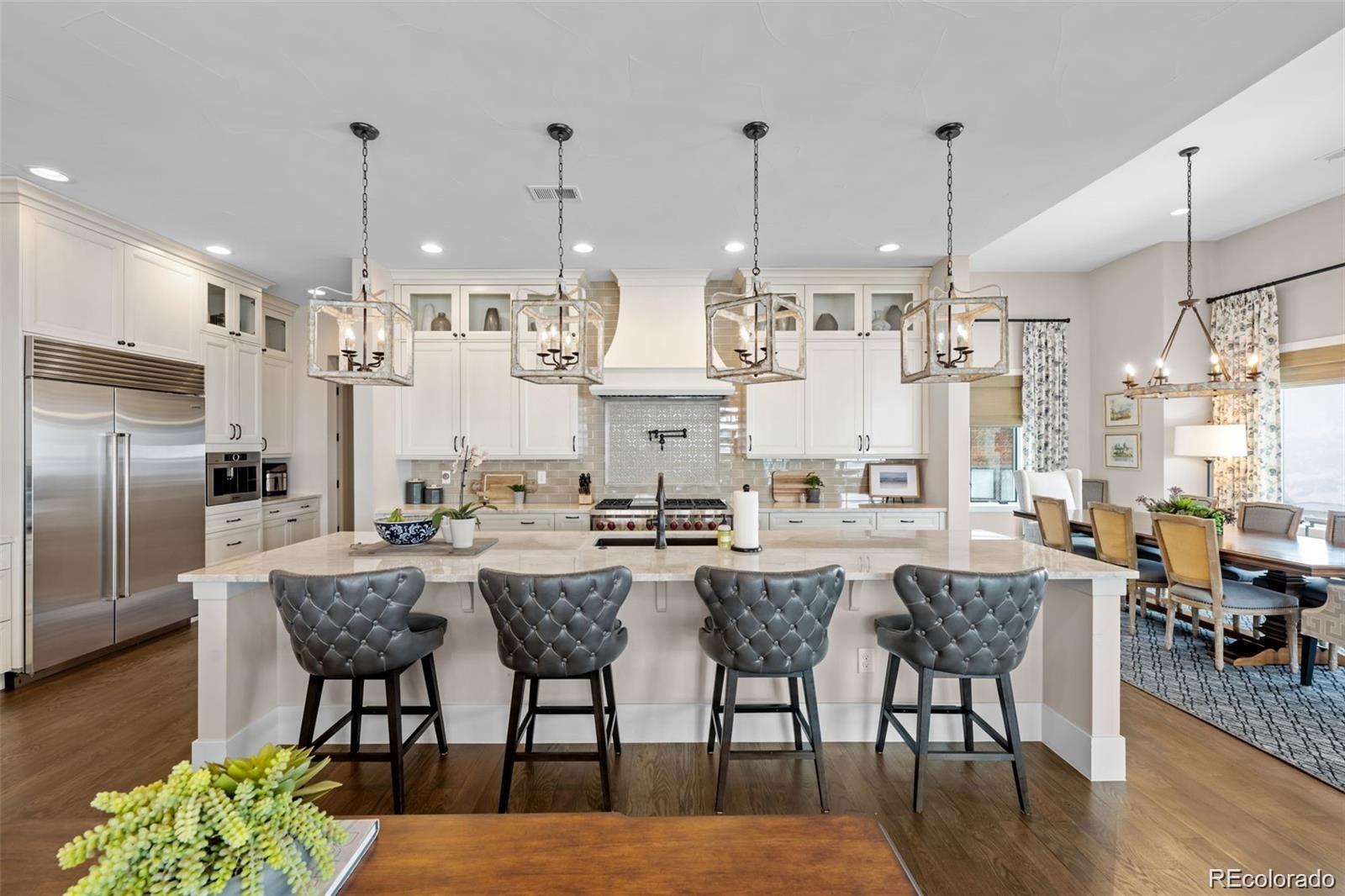 7912 Raphael Lane