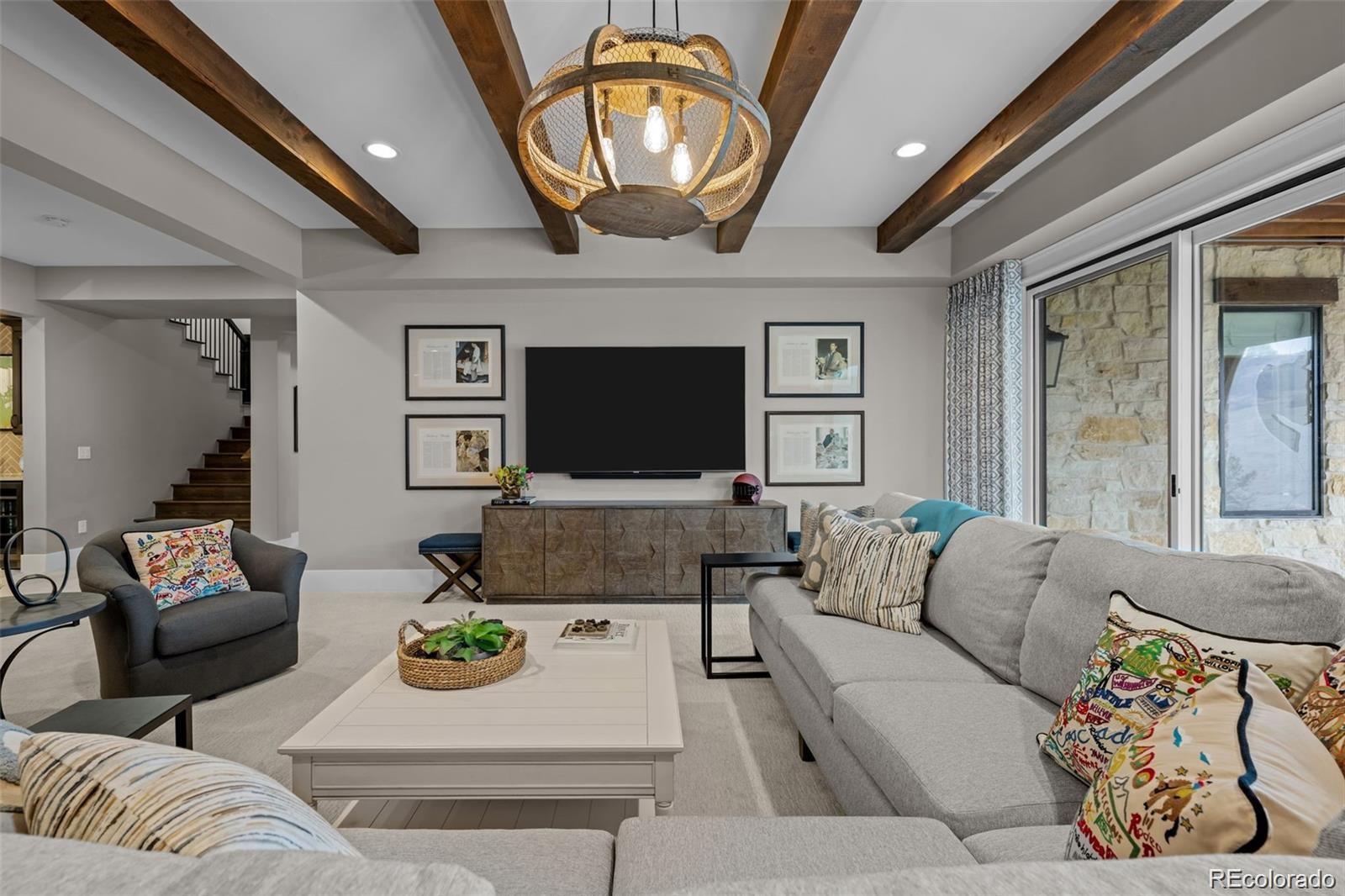 7912 Raphael Lane