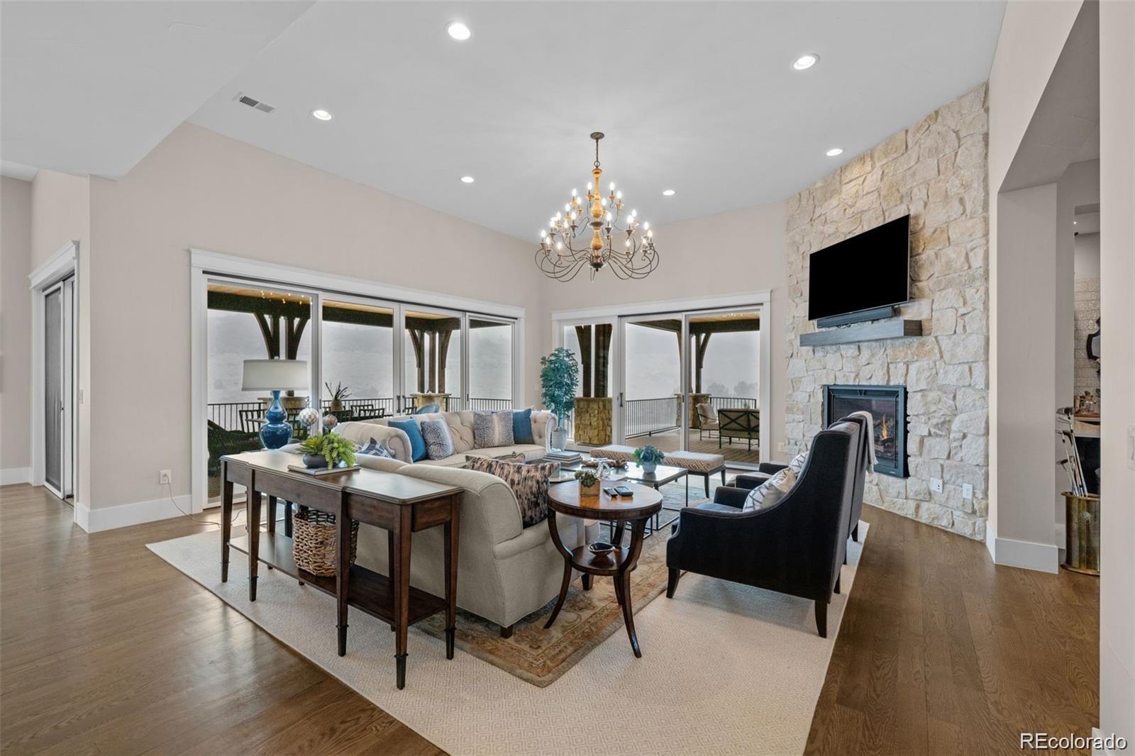 7912 Raphael Lane