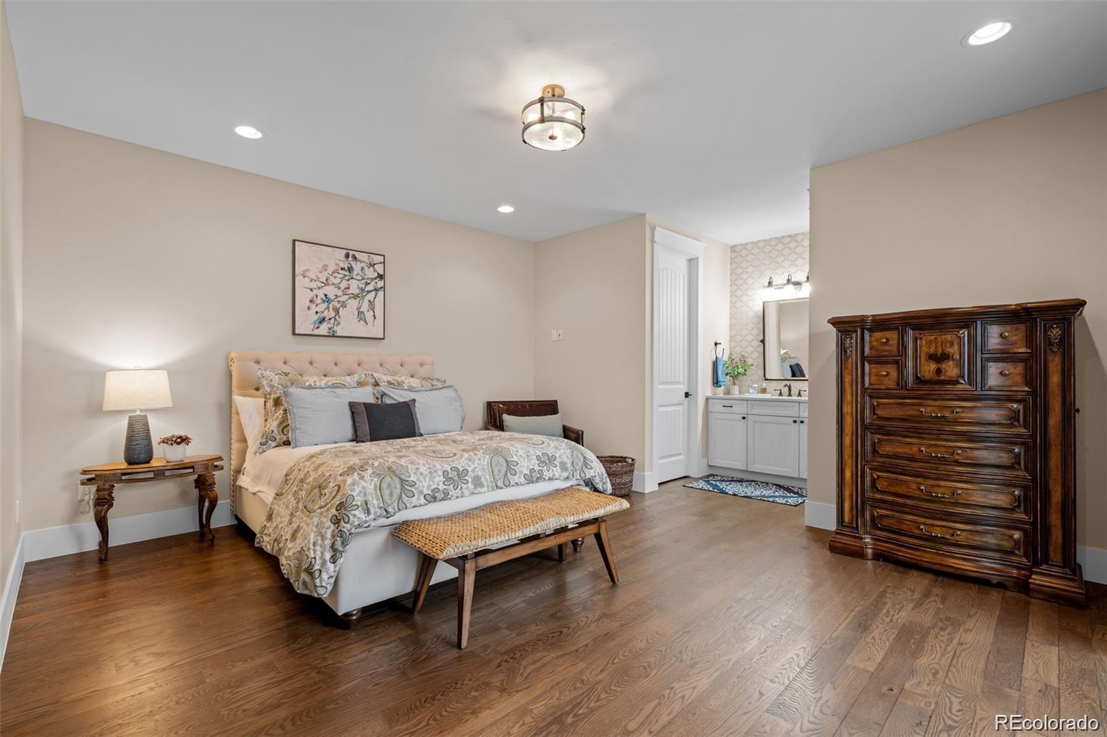 7912 Raphael Lane