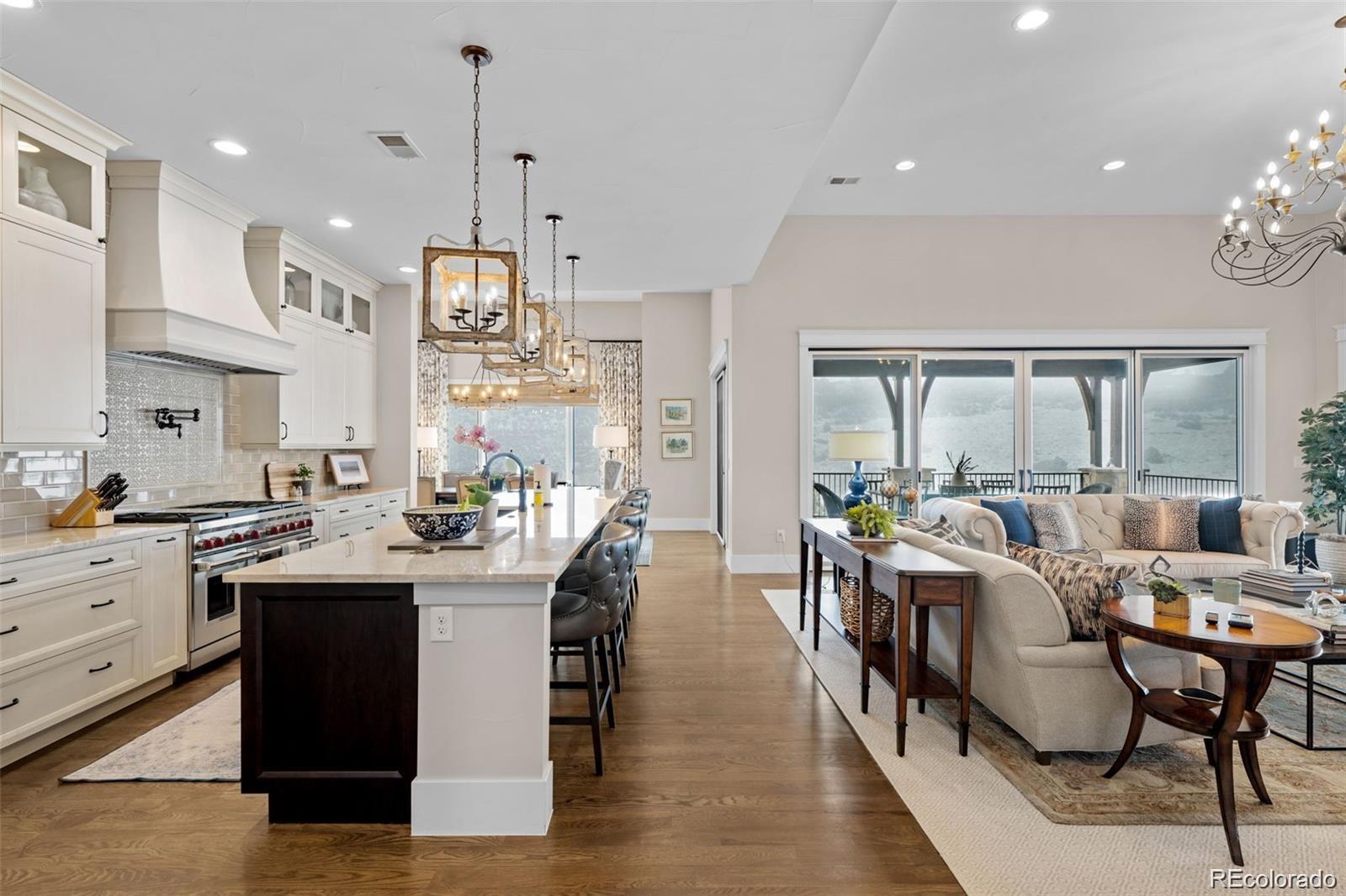 7912 Raphael Lane