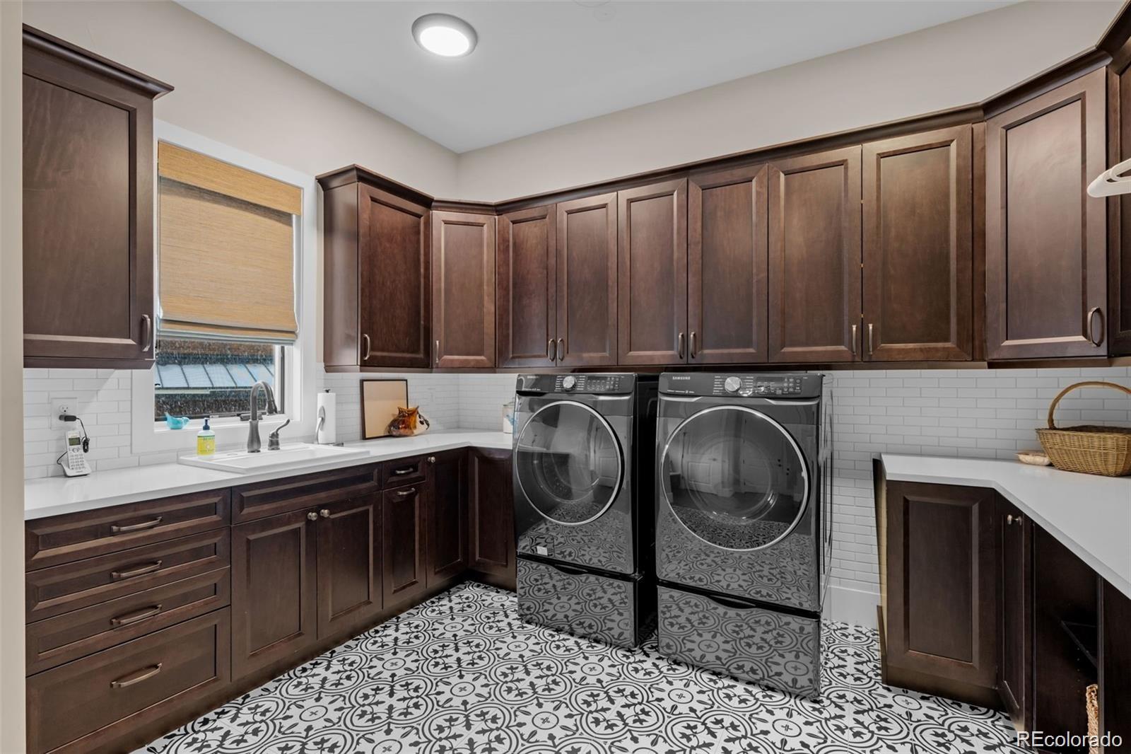 7912 Raphael Lane