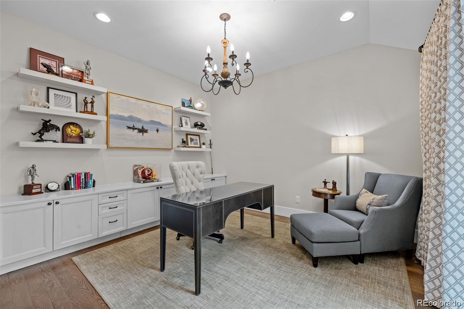 7912 Raphael Lane