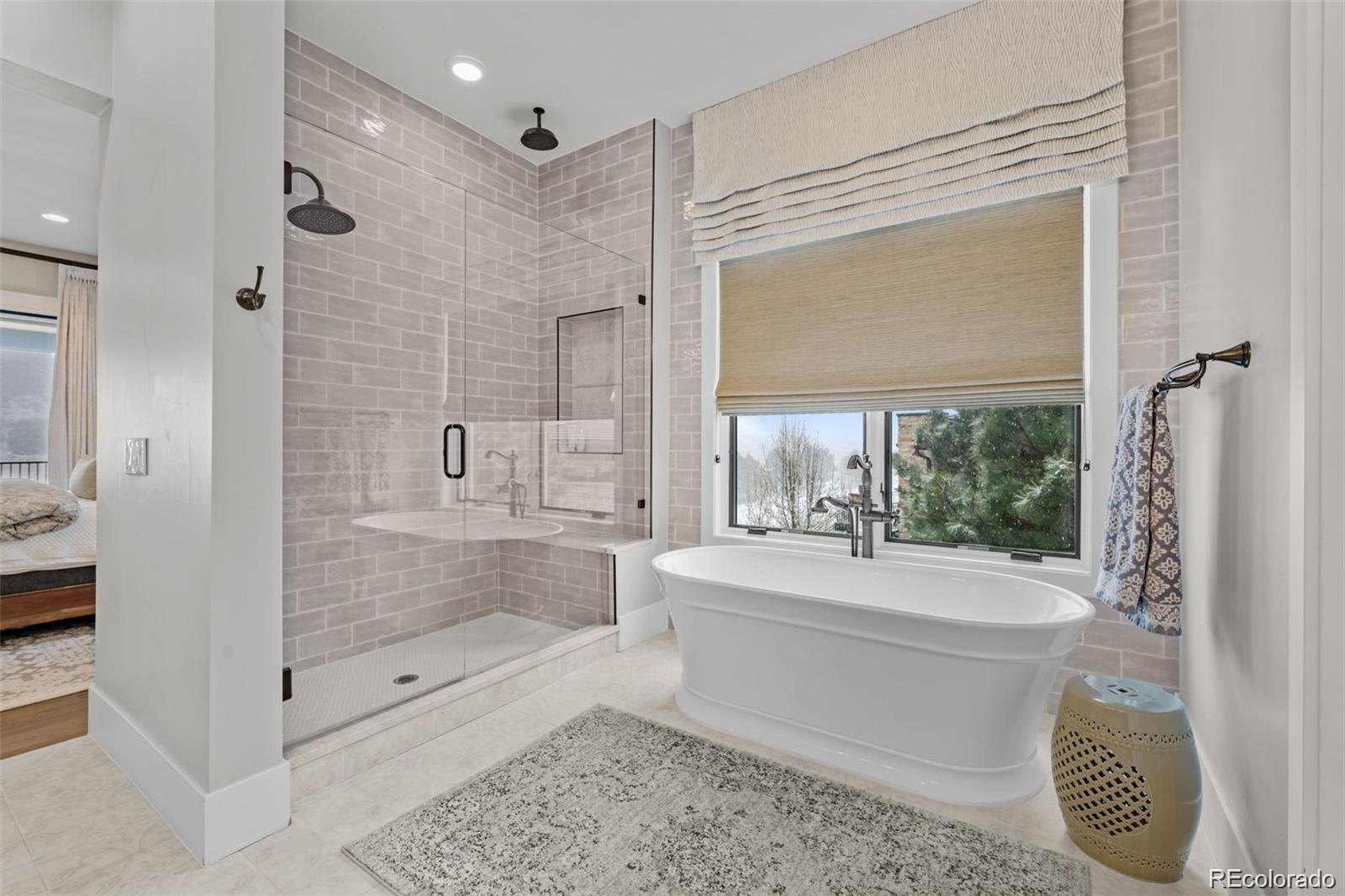 7912 Raphael Lane