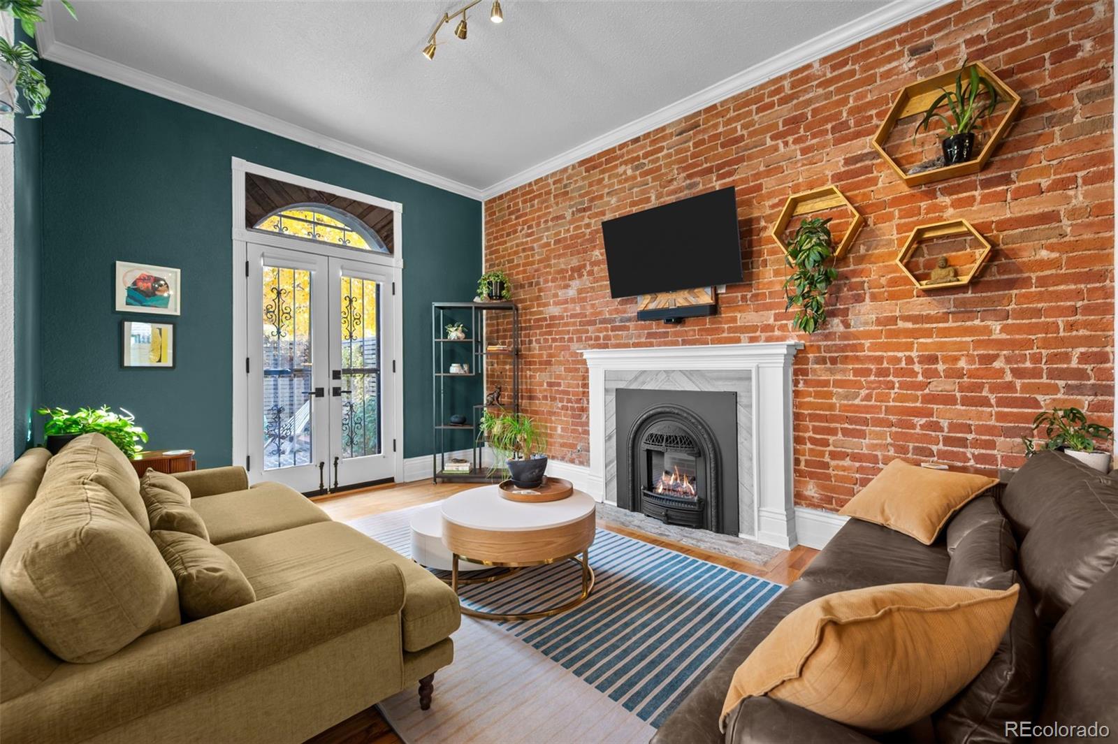 2535 California Street