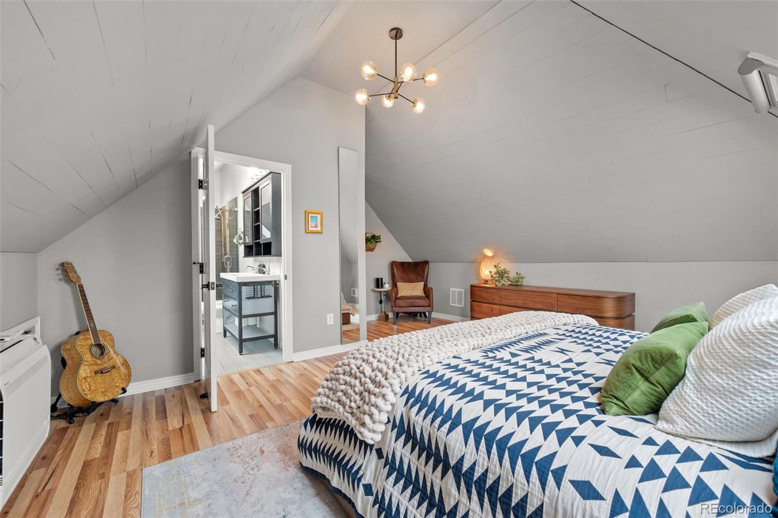 2535 California Street