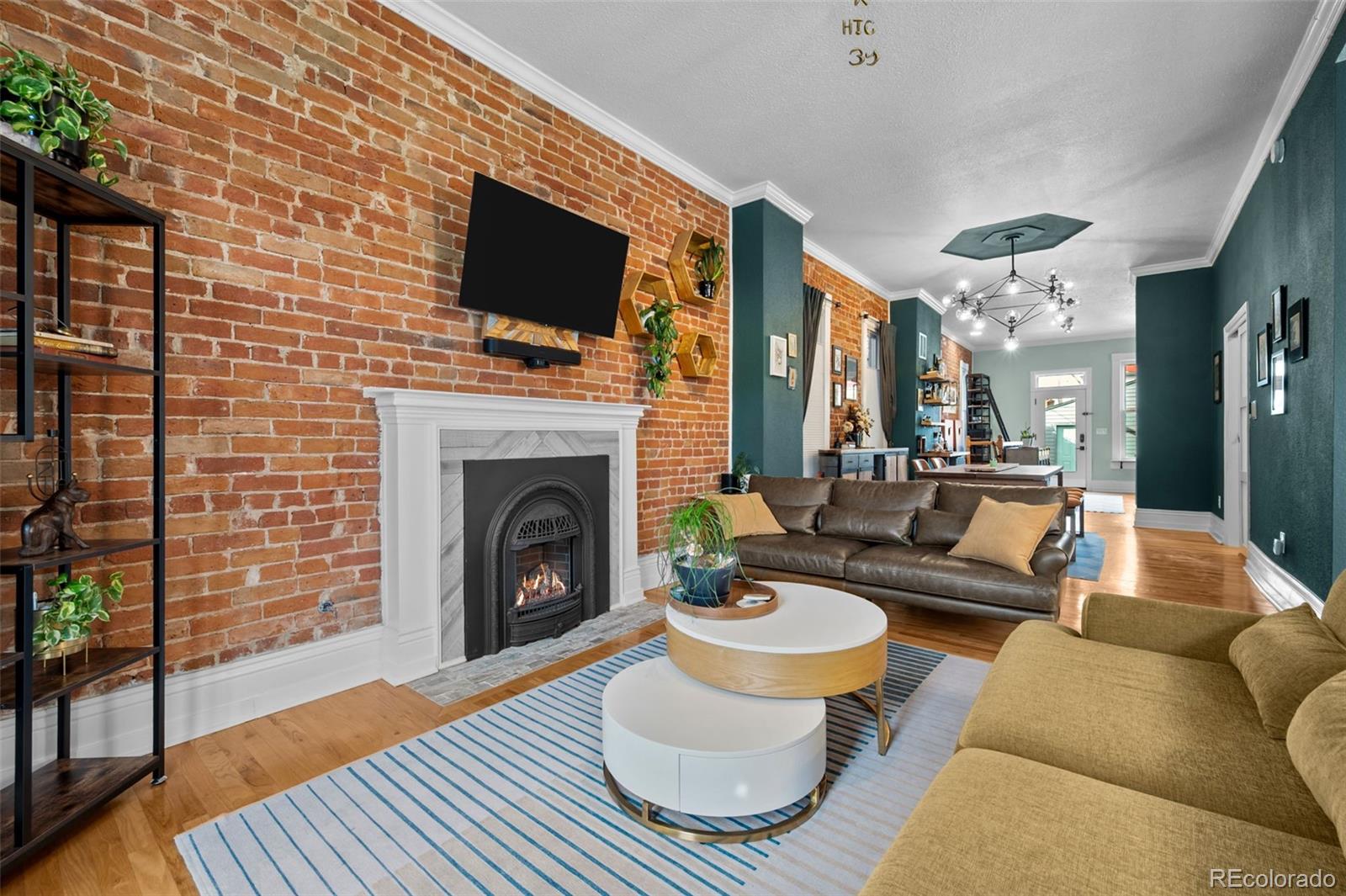 2535 California Street