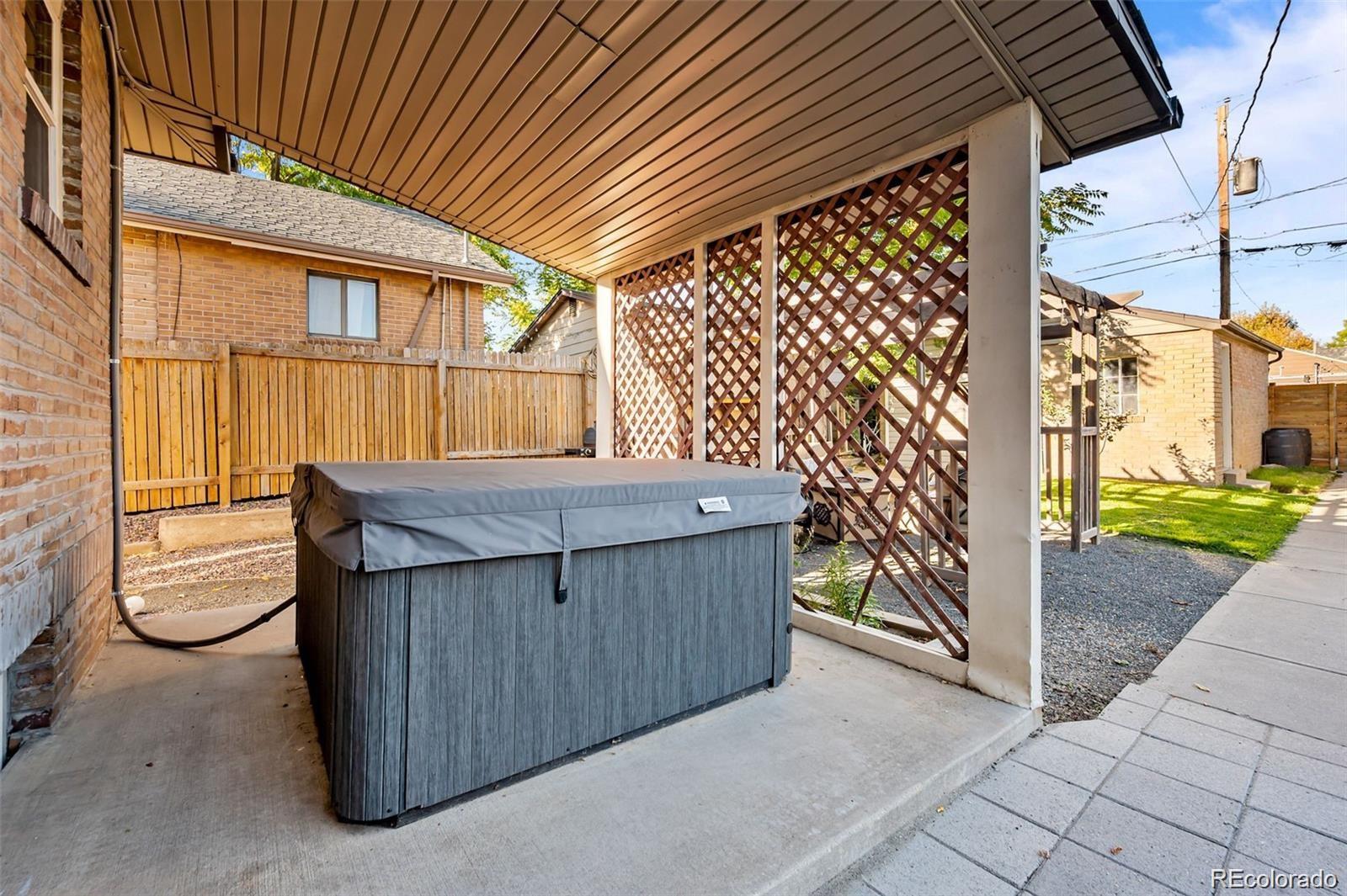 3649 N Garfield Street