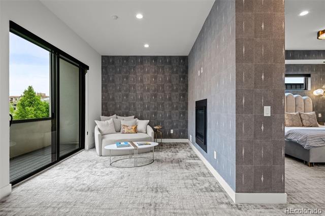 2821 E Cedar Avenue Unit: 17