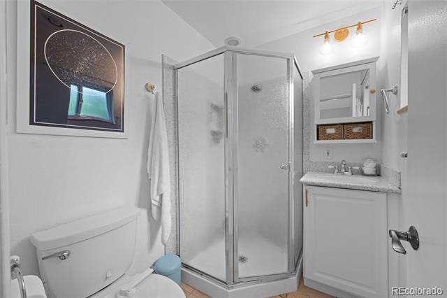 6402 Iris Court