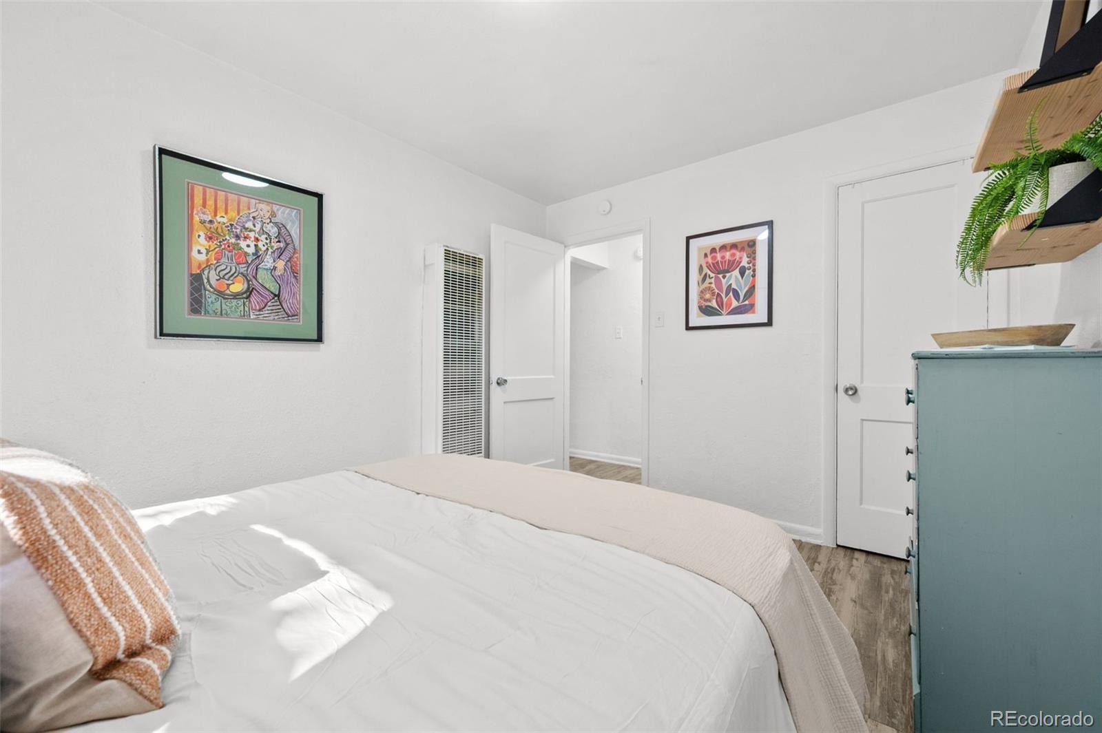 2955 N Gilpin Street