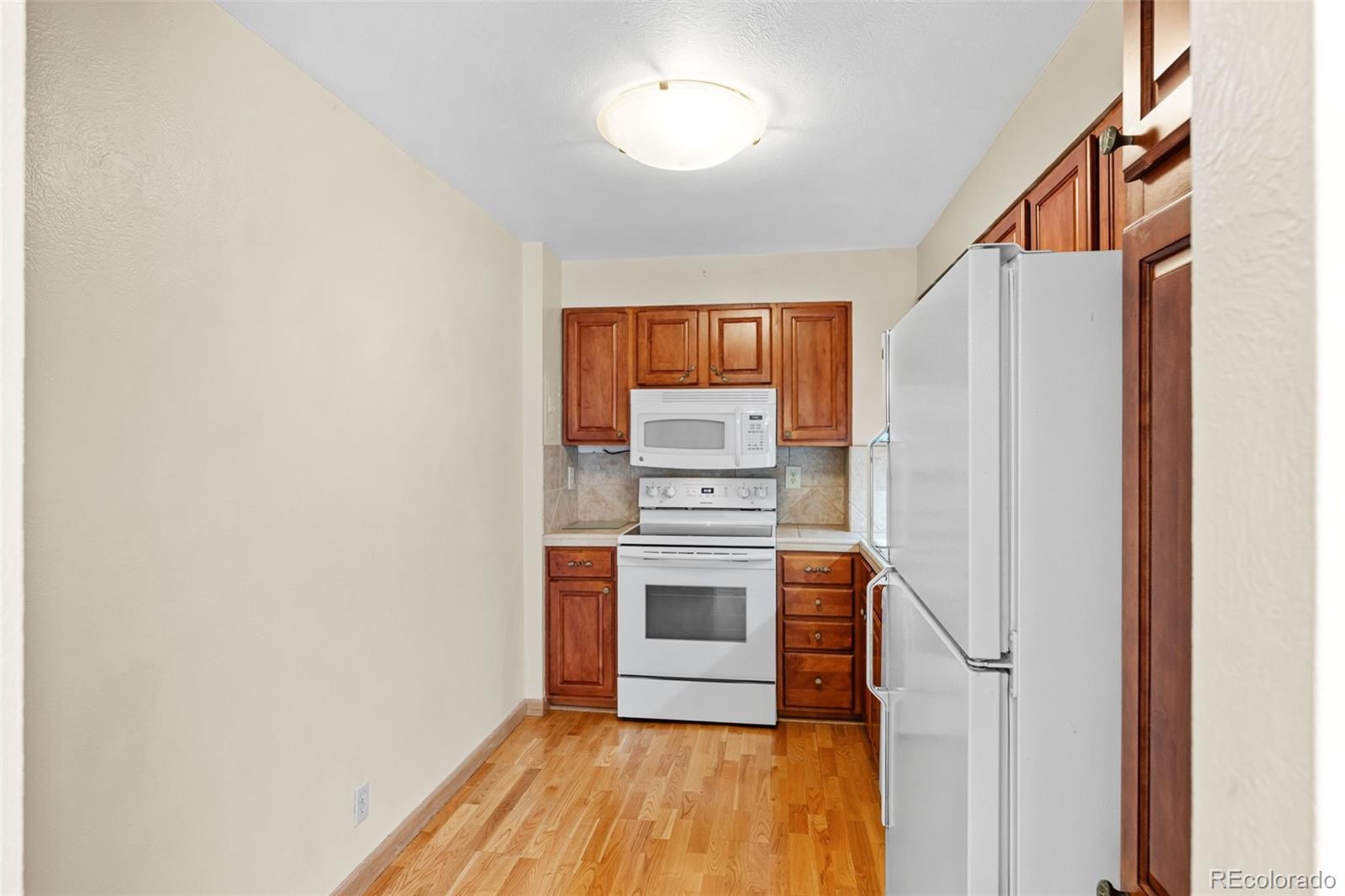 460 S Marion Parkway Unit: 1055