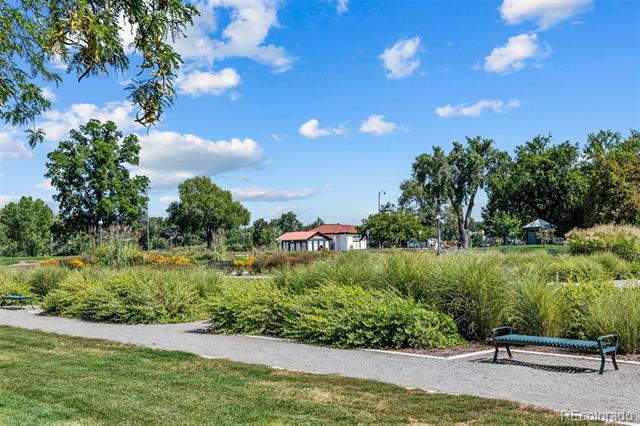 460 S Marion Parkway Unit: 1055