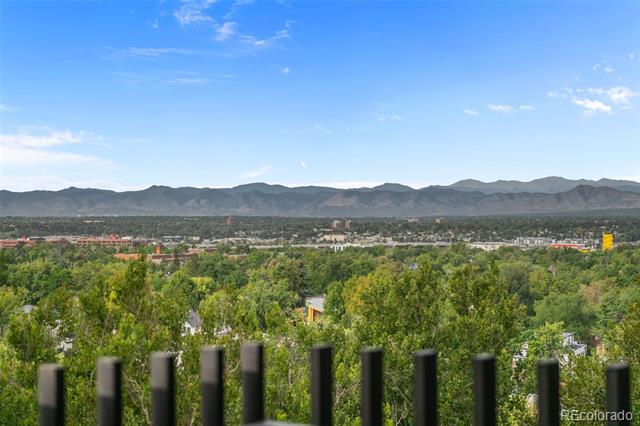 460 S Marion Parkway Unit: 1055