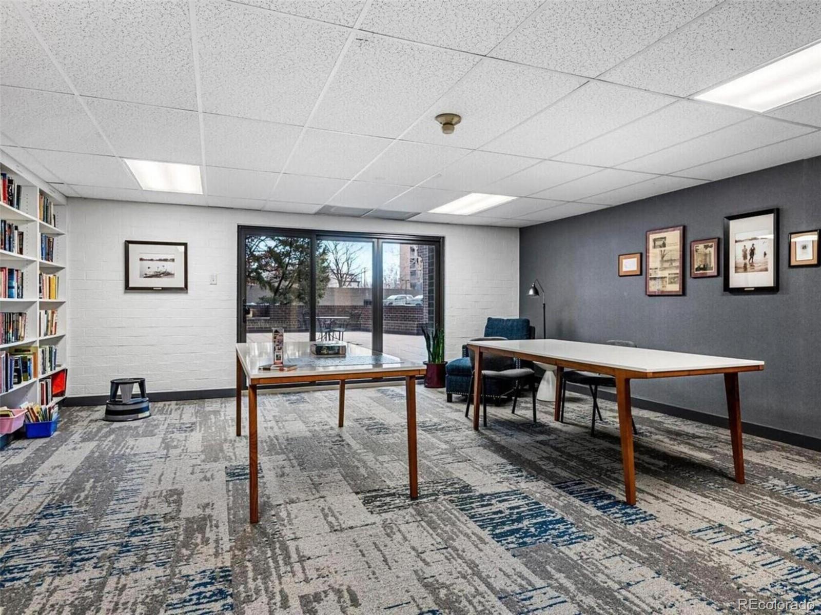 460 S Marion Parkway Unit: 1055