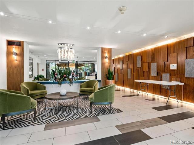 460 S Marion Parkway Unit: 1055