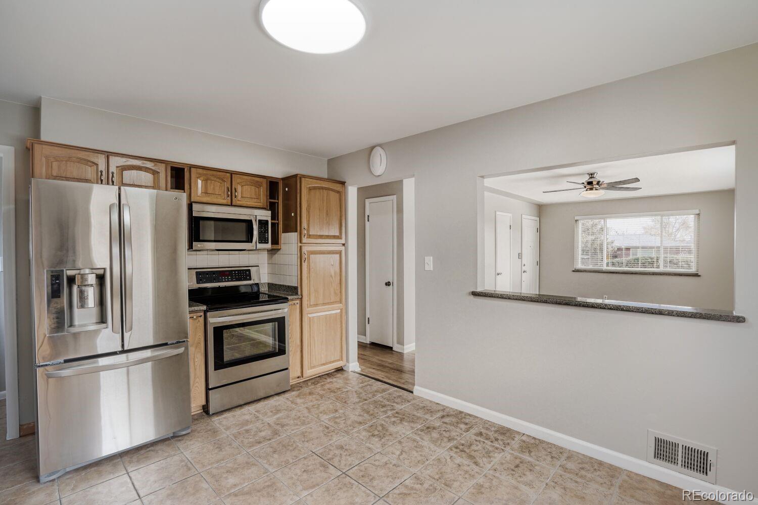 5065 S Delaware Street