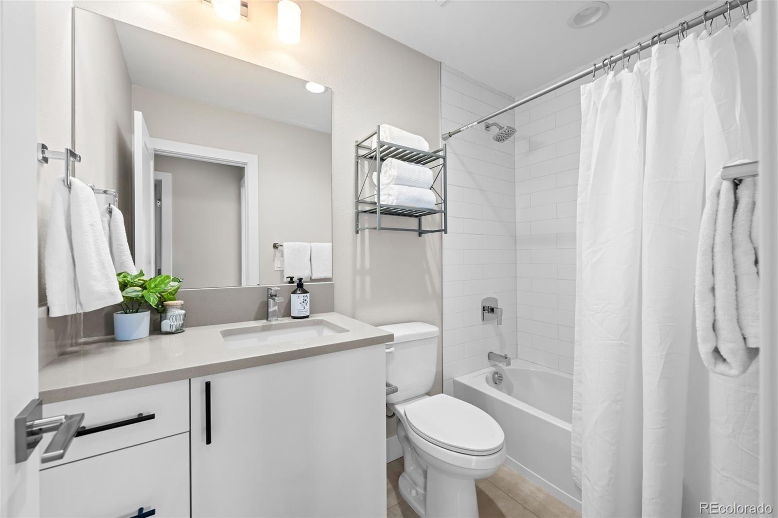 2790 W 25th Avenue Unit: 2