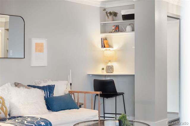 1035 N Colorado Boulevard Unit: 201