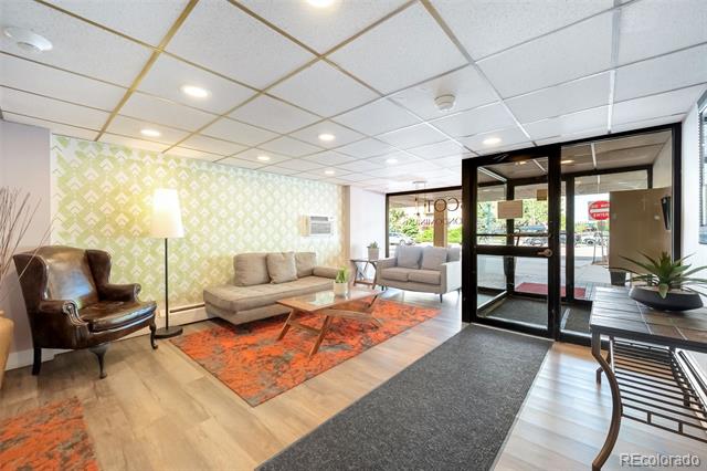 1035 N Colorado Boulevard Unit: 201