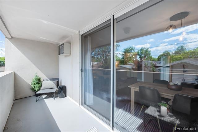 1035 N Colorado Boulevard Unit: 201
