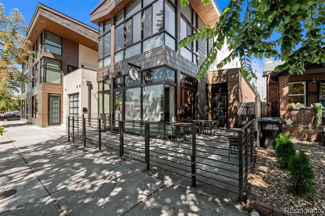 1035 N Colorado Boulevard Unit: 201