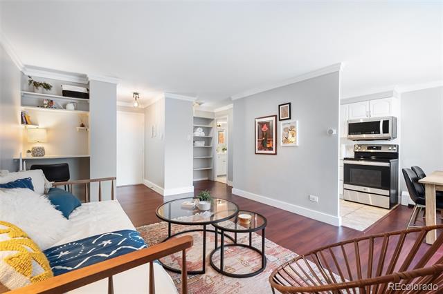 1035 N Colorado Boulevard Unit: 201