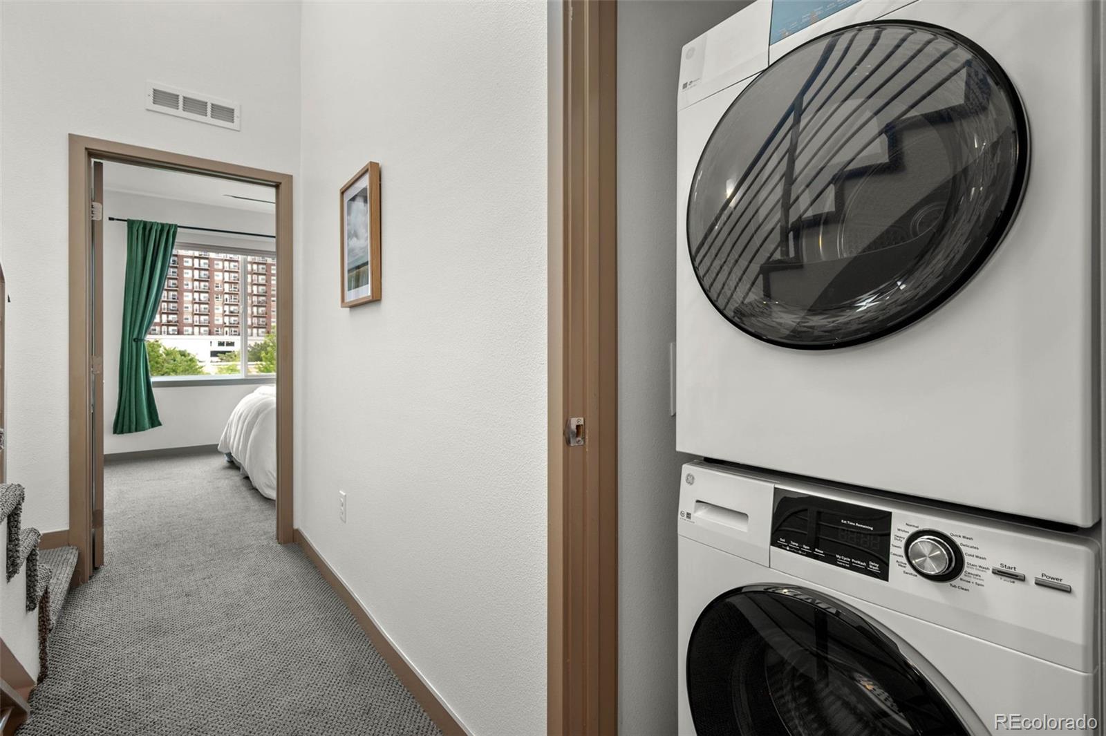 2200 Tremont Place Unit: 5