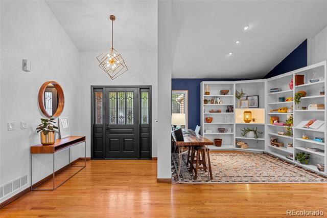 7252 S Sundown Circle