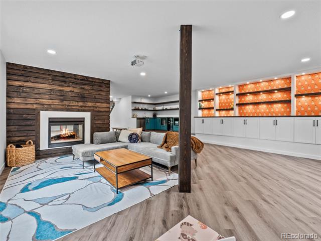 7252 S Sundown Circle