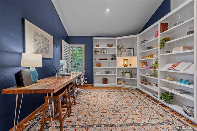 7252 S Sundown Circle