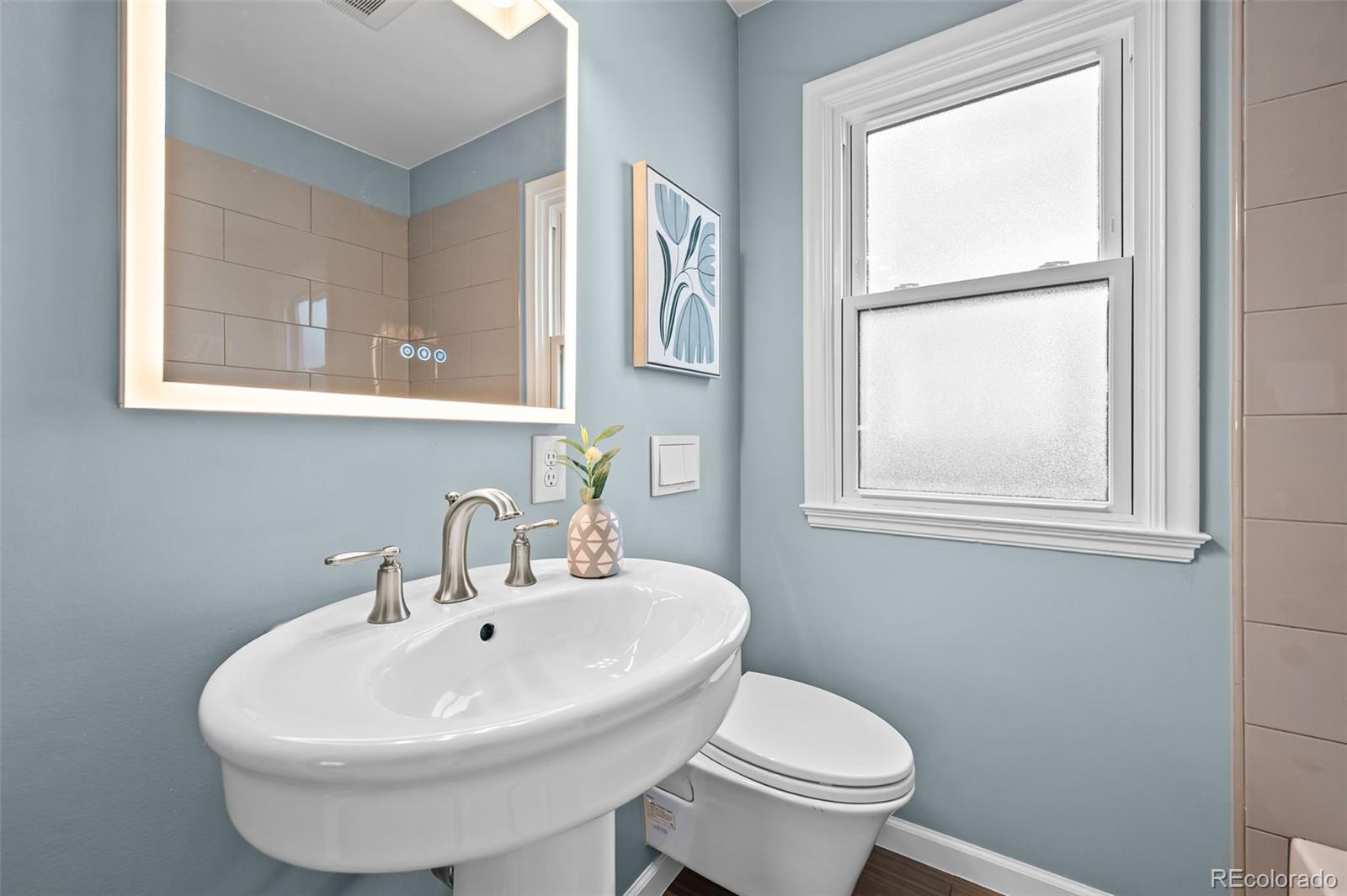 2344 S Lafayette Street