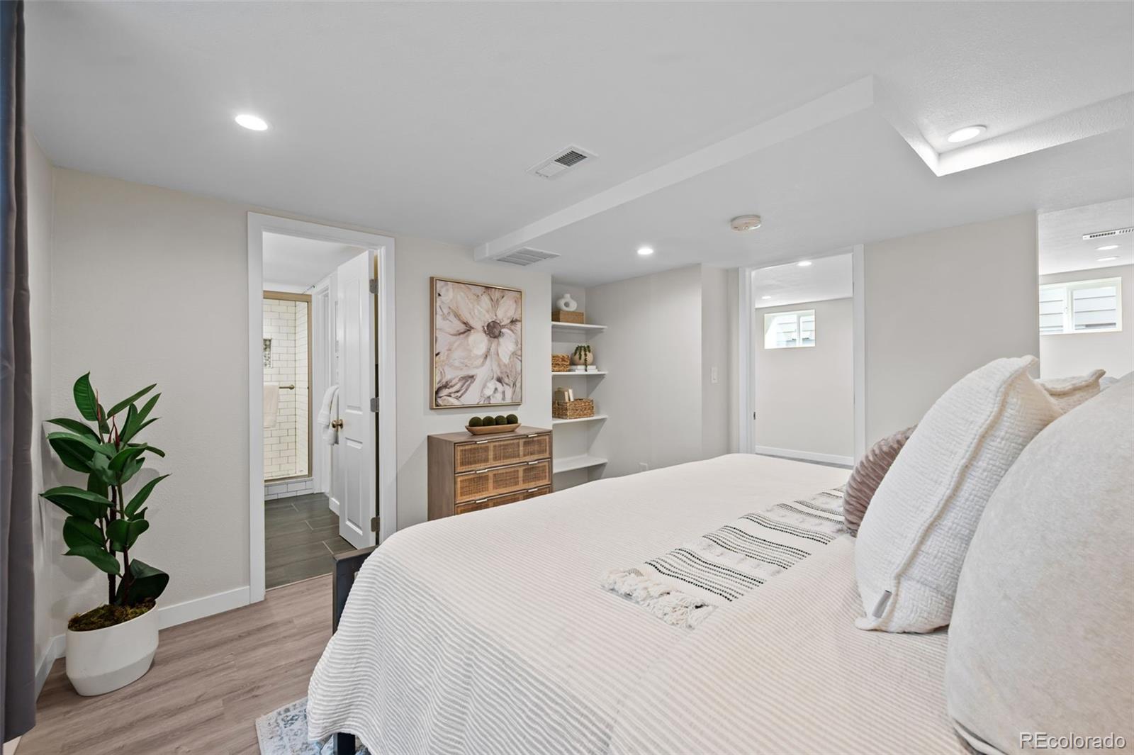 2344 S Lafayette Street