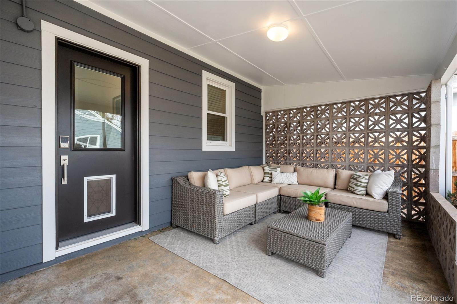 2344 S Lafayette Street