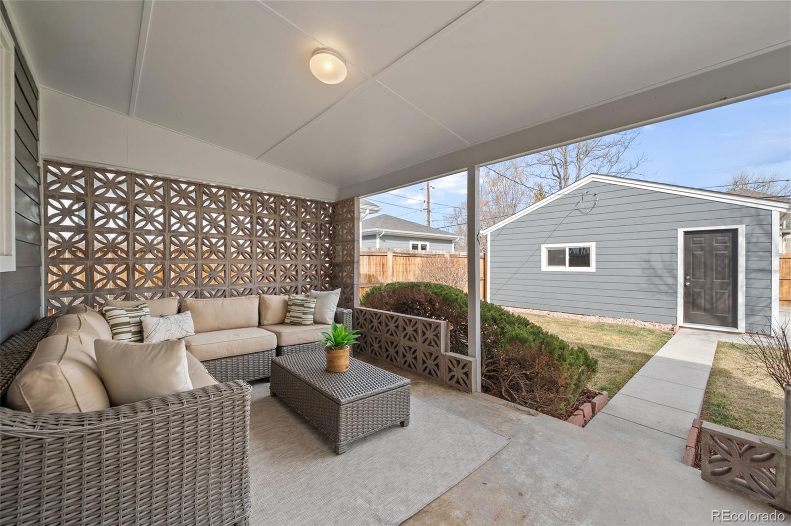 2344 S Lafayette Street