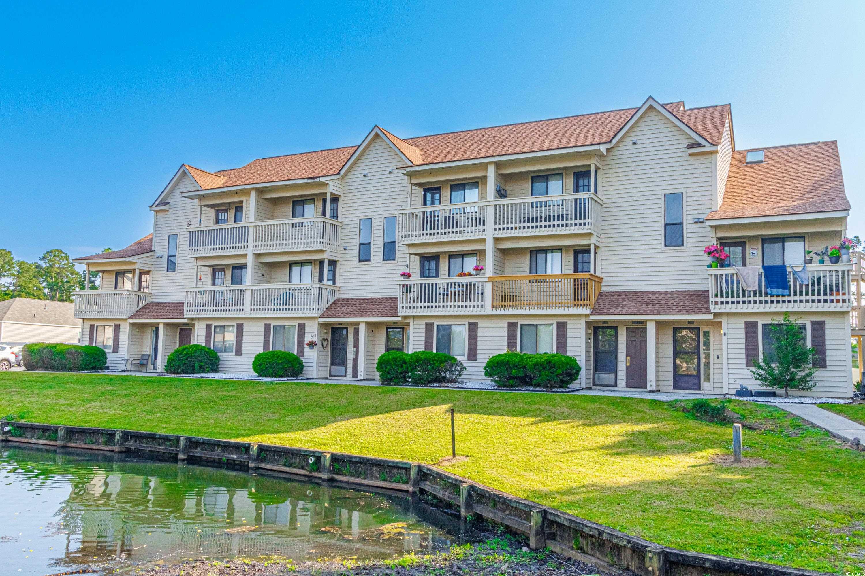 510 Fairwood Lakes Unit: 18-A