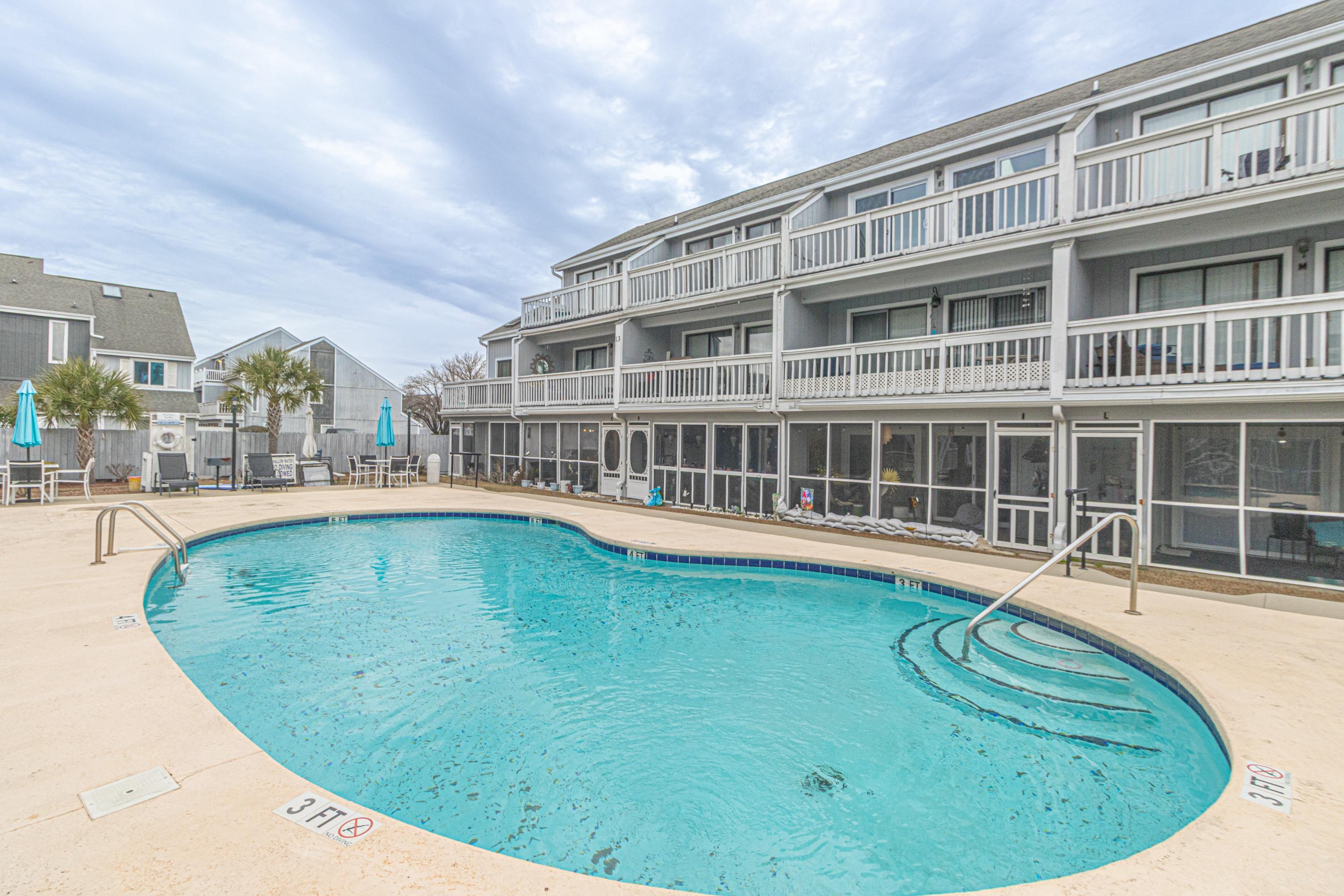 3700 Golf Colony Lane Unit: 13-C