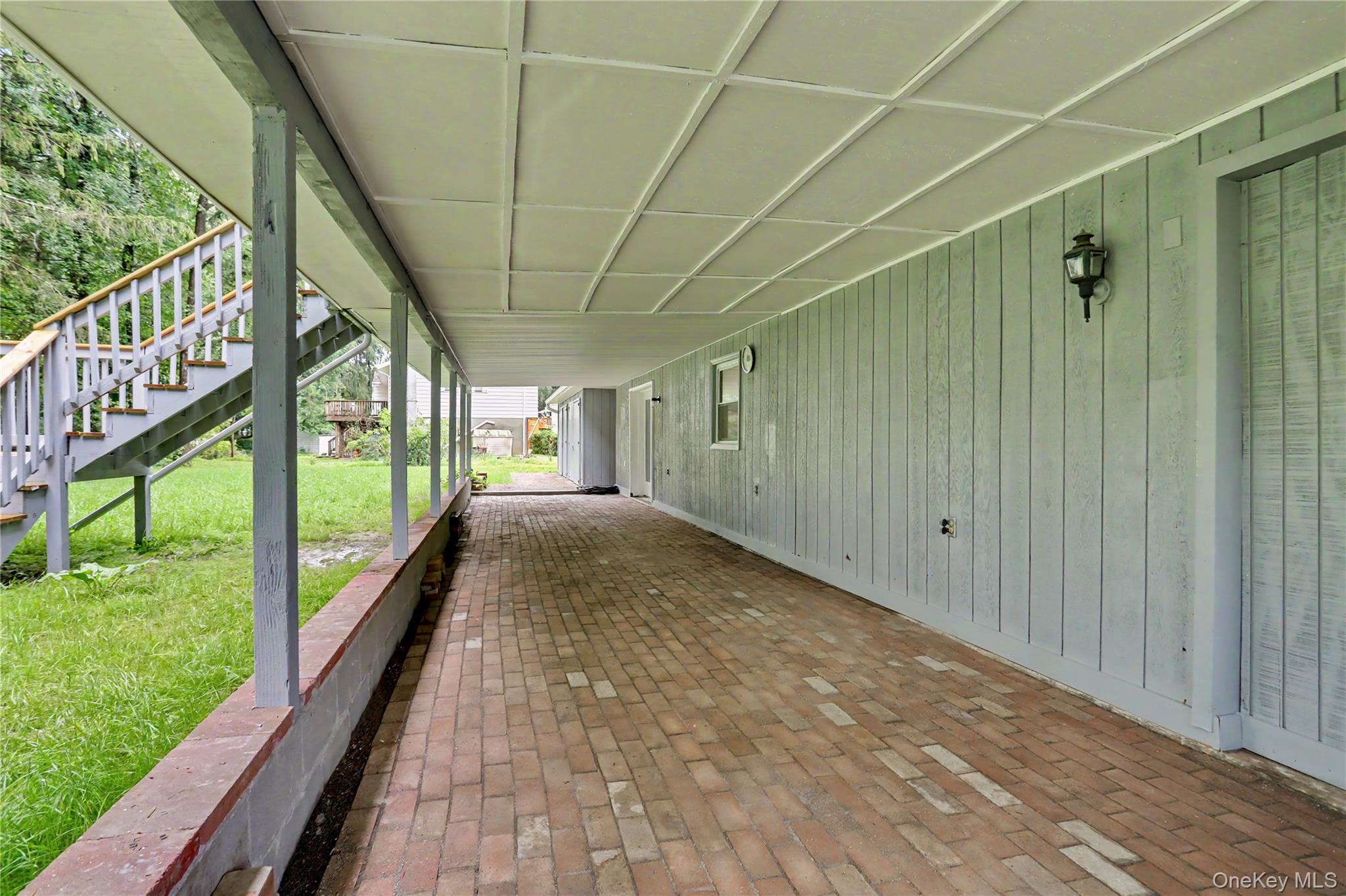 12 Roe Drive