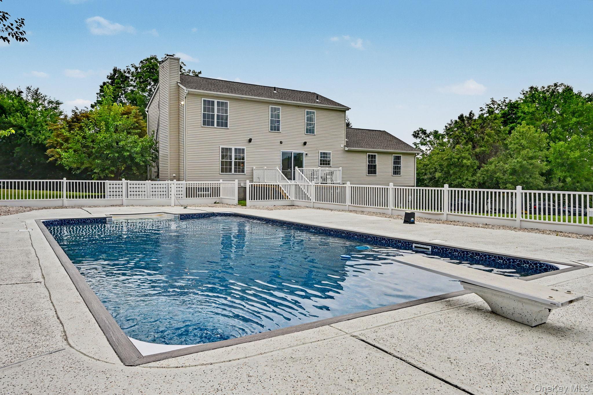 14 Storm Drive
