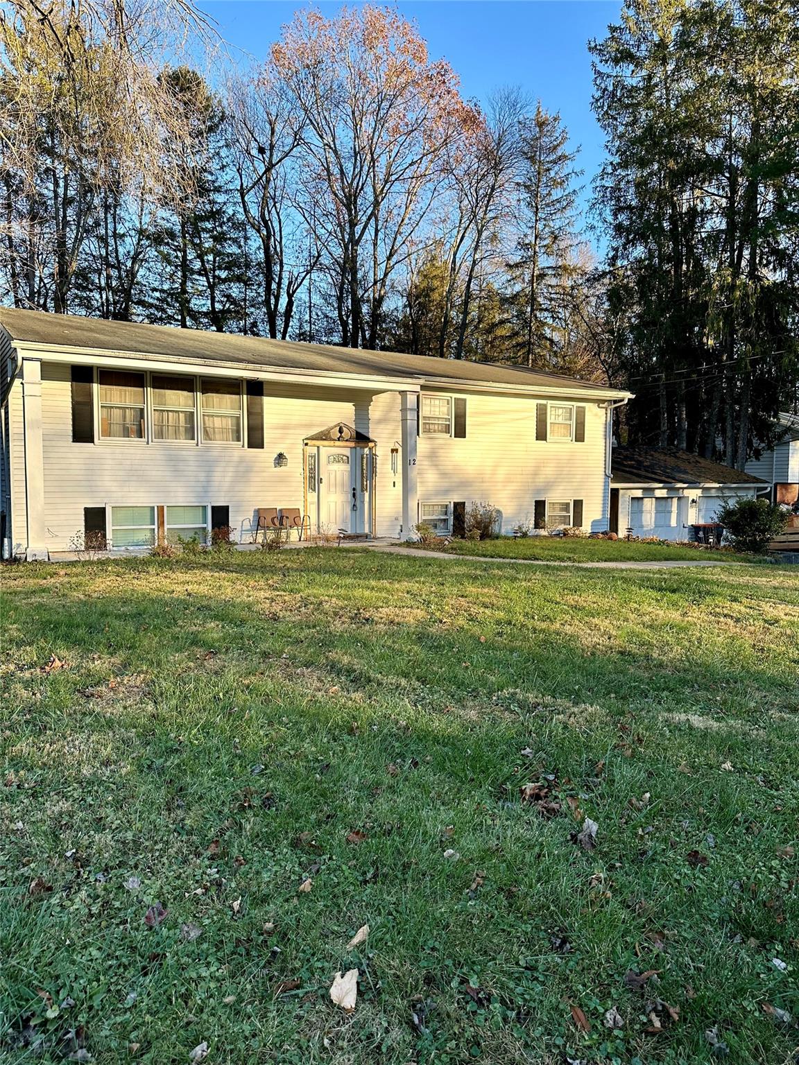 12 Roe Drive