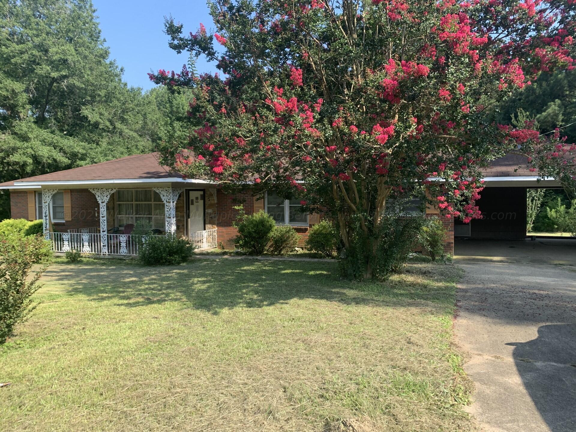 1457 HWY 124