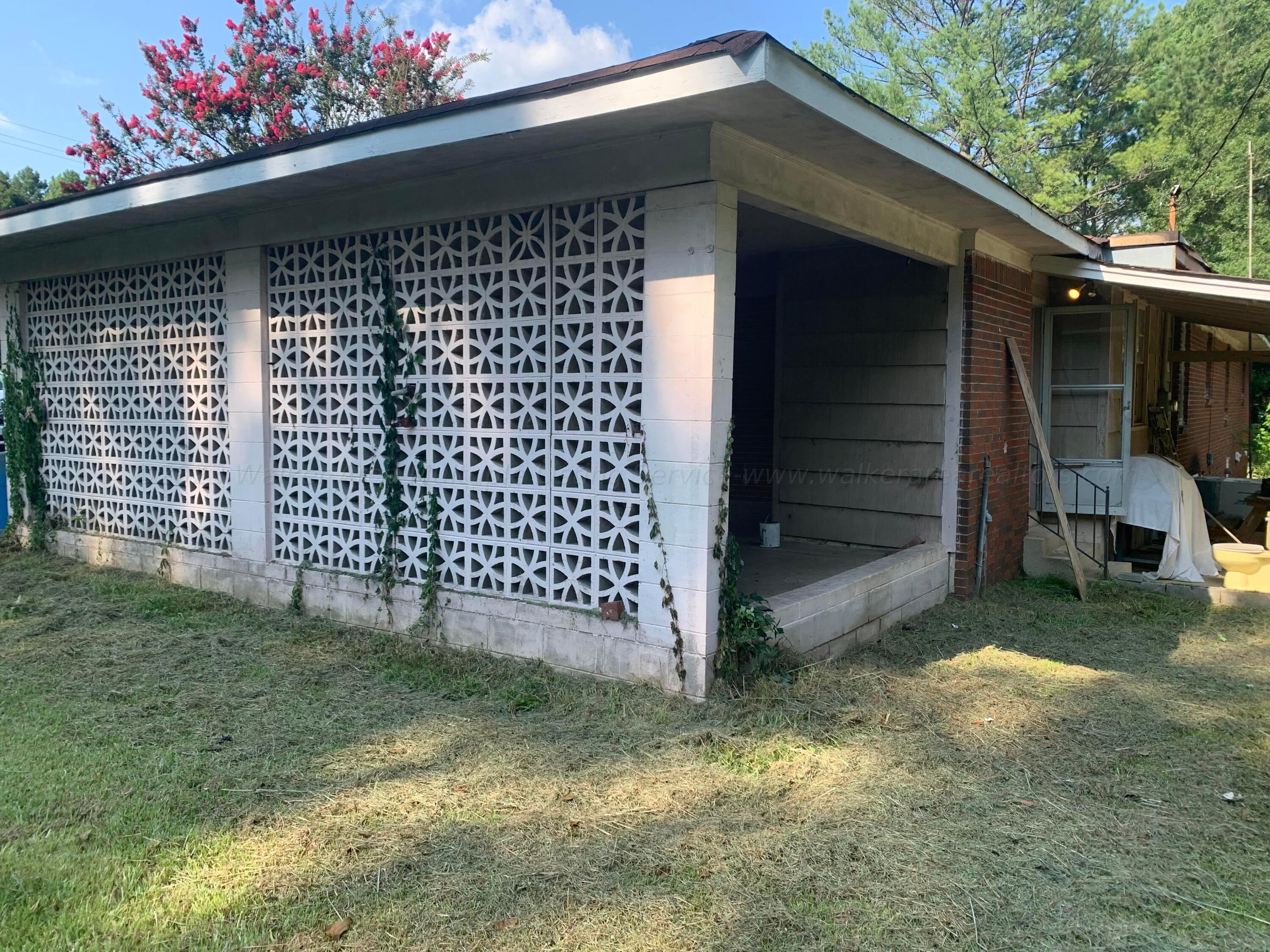 1457 HWY 124