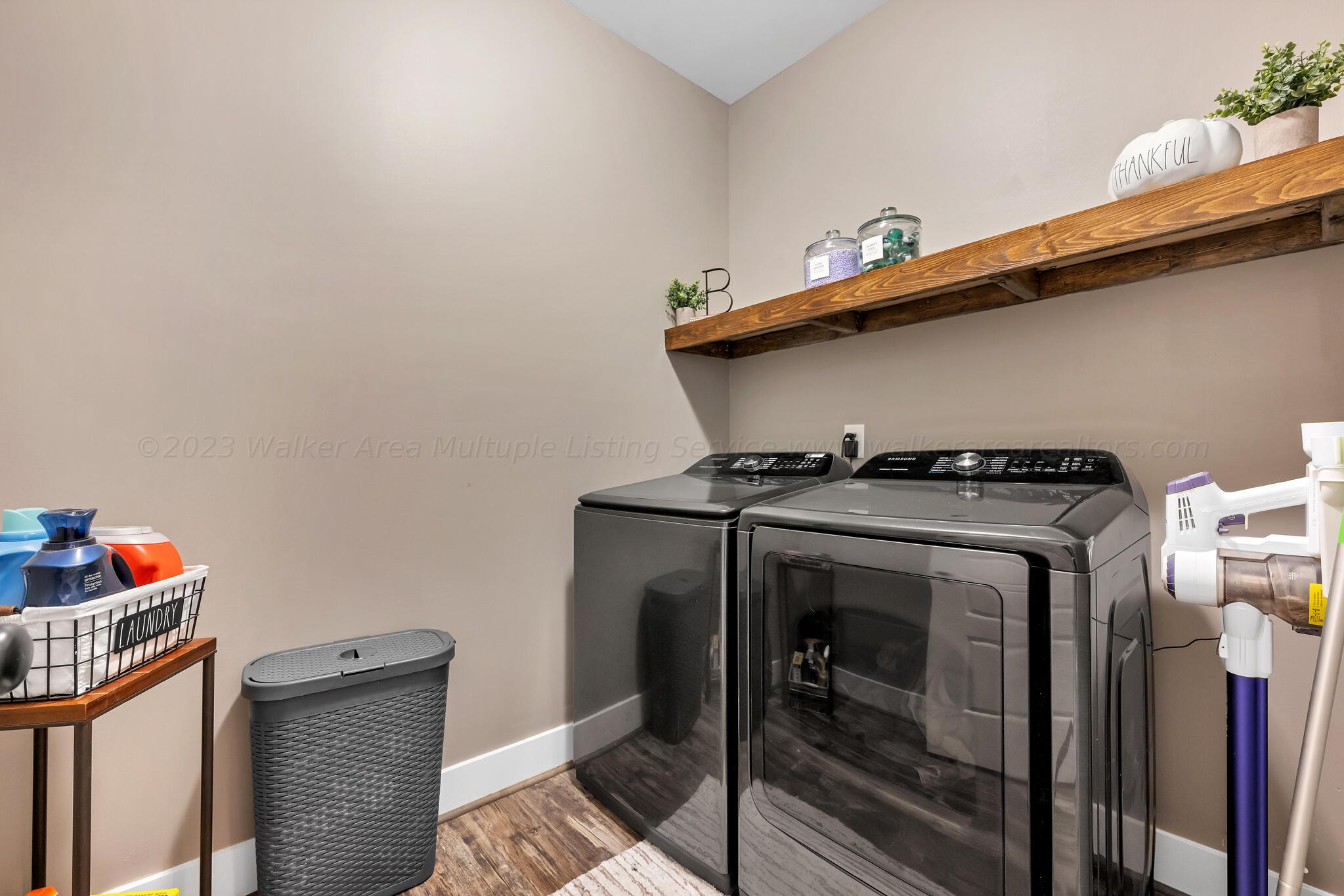 66 SHEPHERDS LOOP
