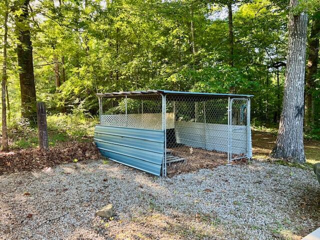 1949 TROTTER Rd