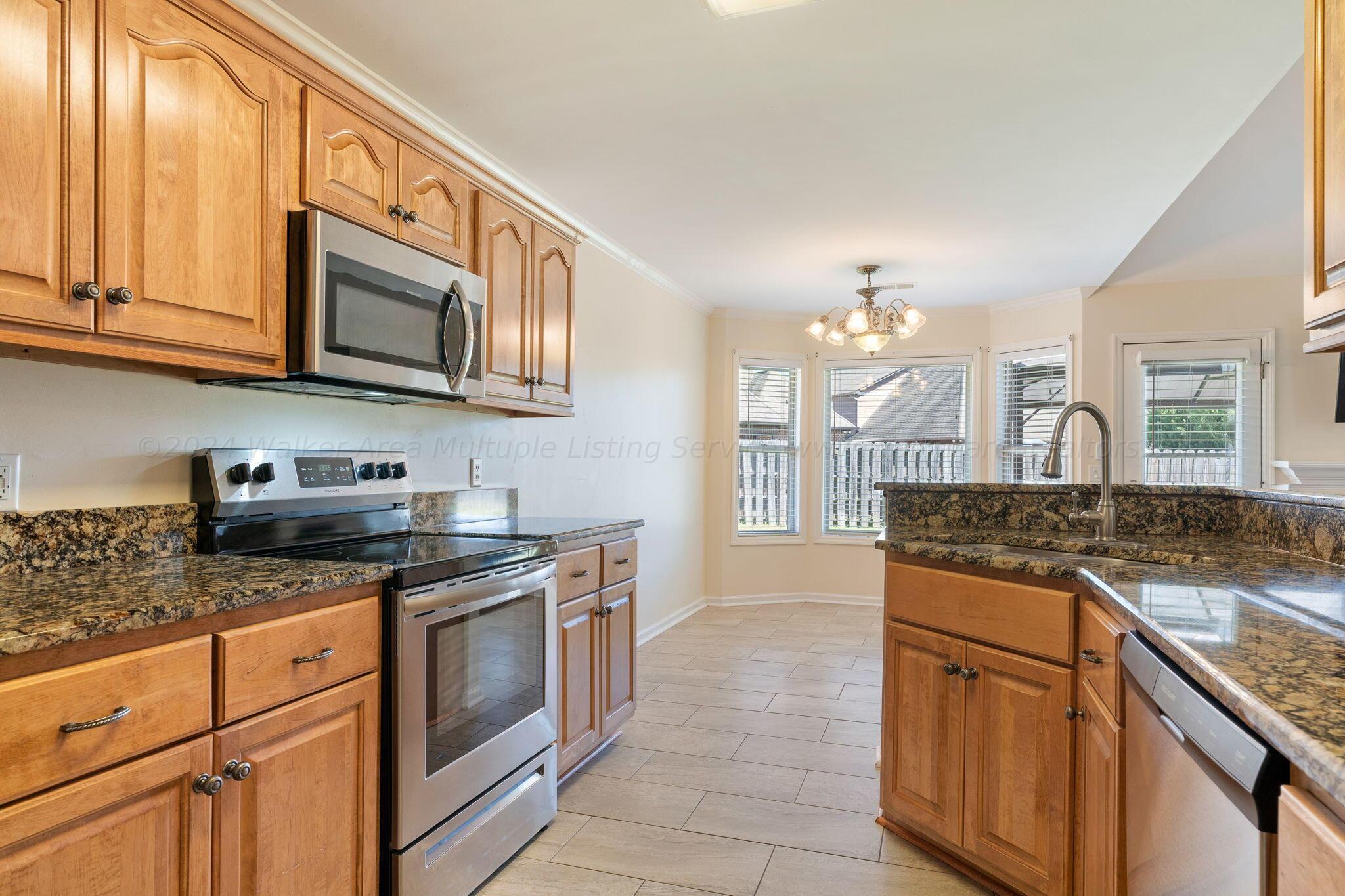77 KELSO Ct