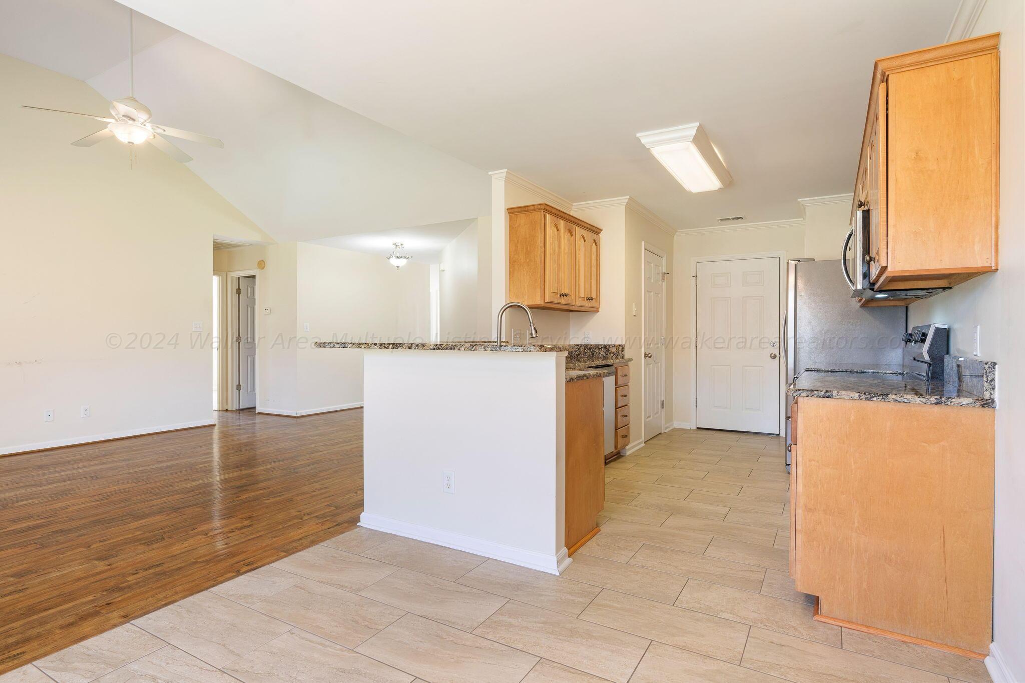 77 KELSO Ct