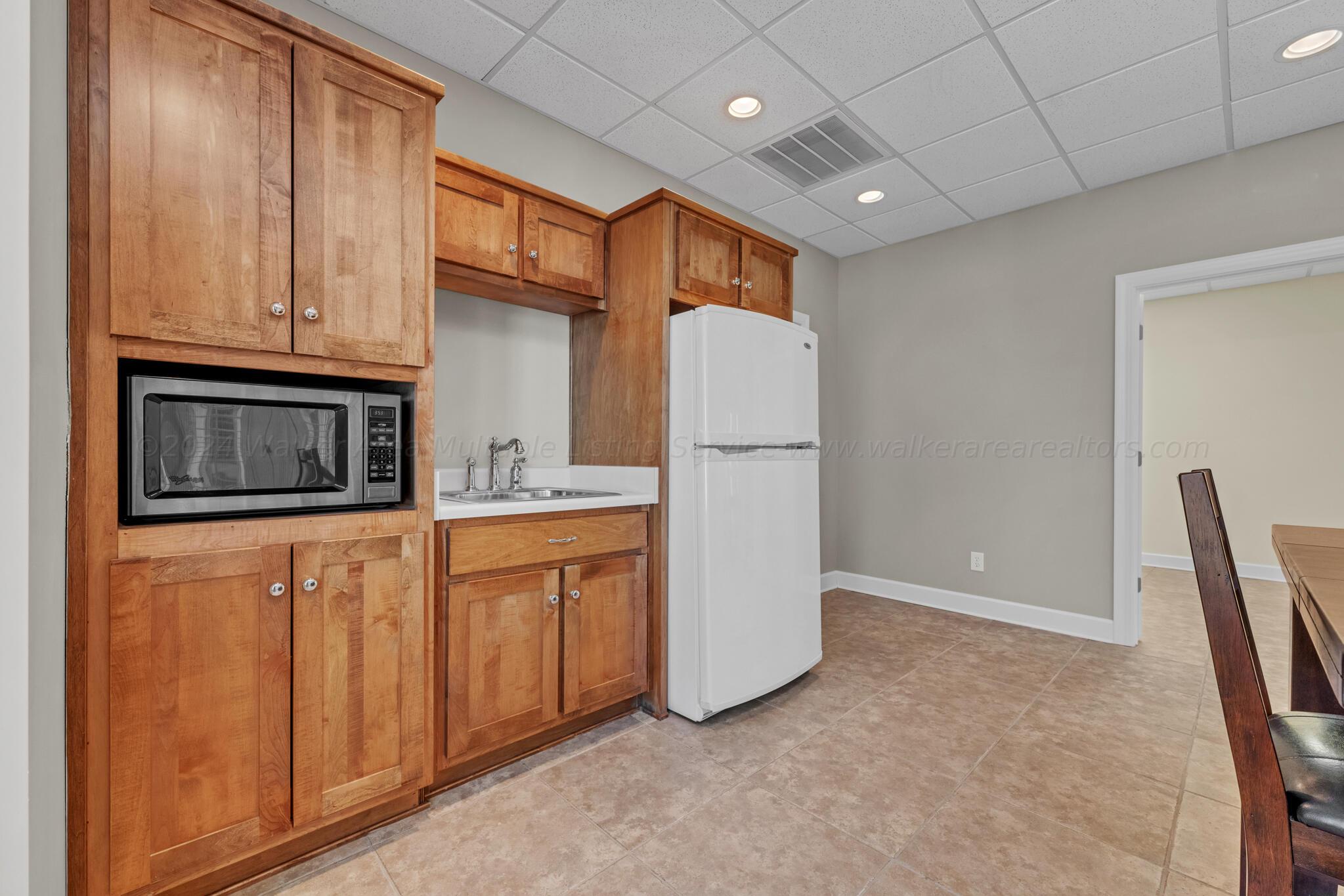 31352 HWY 69 N