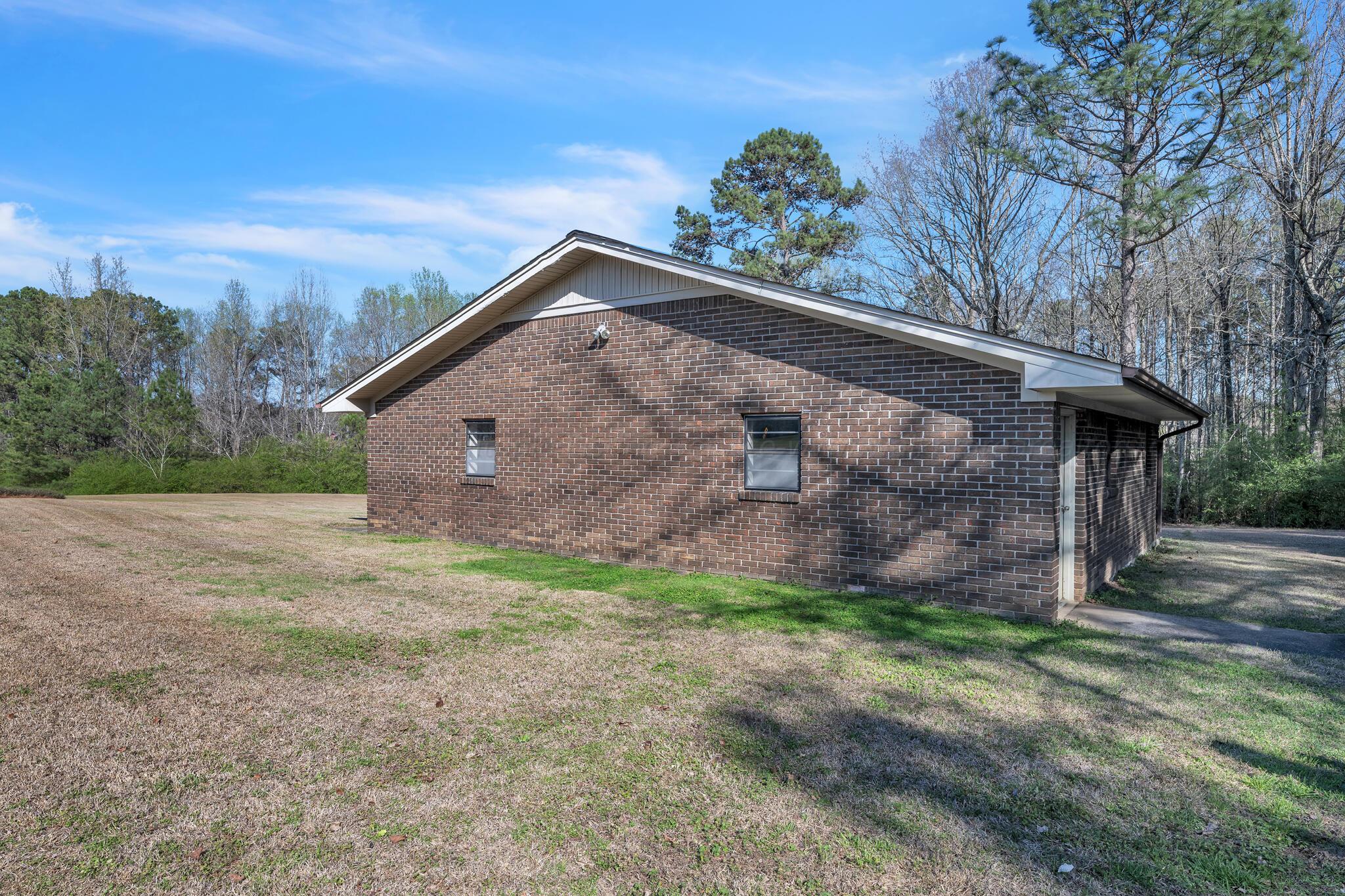 31352 HWY 69 N