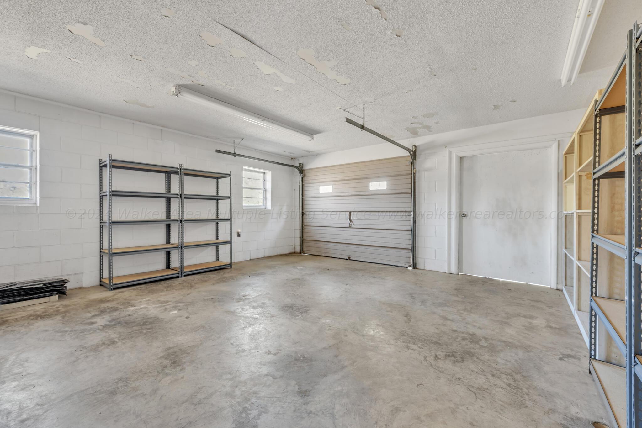 31352 HWY 69 N